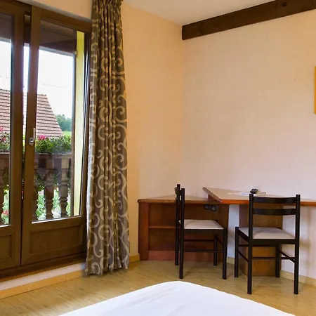 ホテル Restaurant A L'aigle 2*