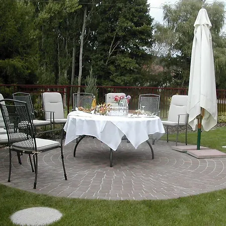 Restaurant A L'aigle Hotel 2*