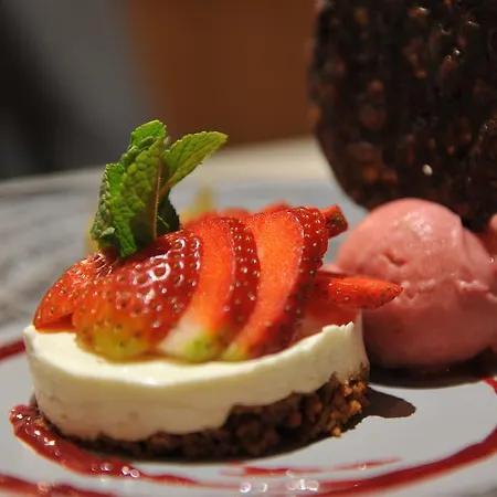 Restaurant A L'aigle ホテル