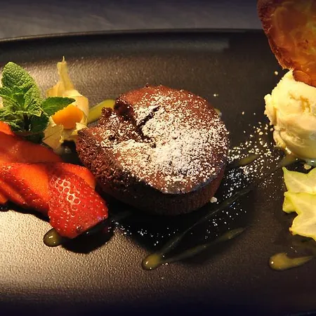 Restaurant A L'aigle Hotel 2*