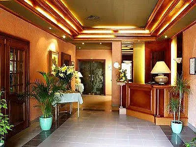 فندق Restaurant A L'aigle 2*